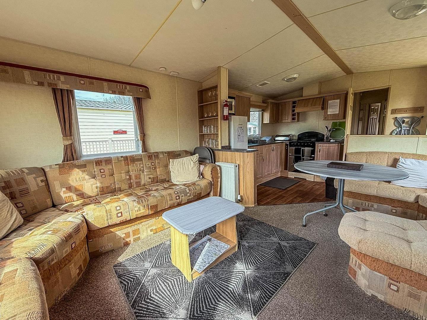 Spacious 8 Berth Caravan At Southview Holiday Park Near Skegness Ref 33018Ml Eksteriør billede